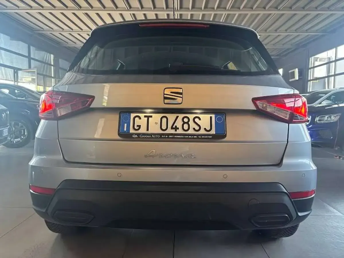 Usata Seat Arona Style 95 CV (69 kW) 2024 Grigio SUV
