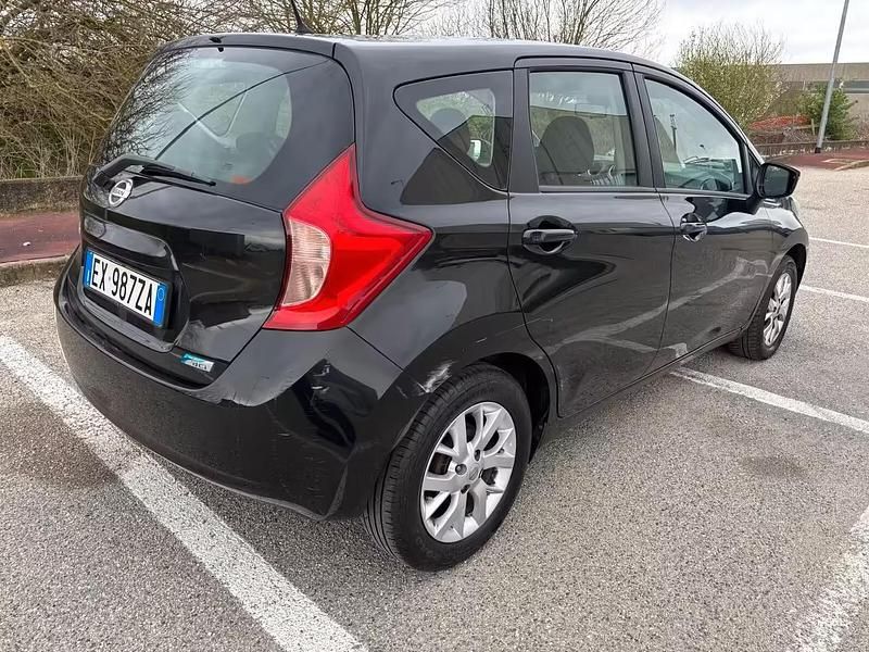 Usata Nissan Note Tekna 89 CV (65 kW) 2014 Nero Utilitaria