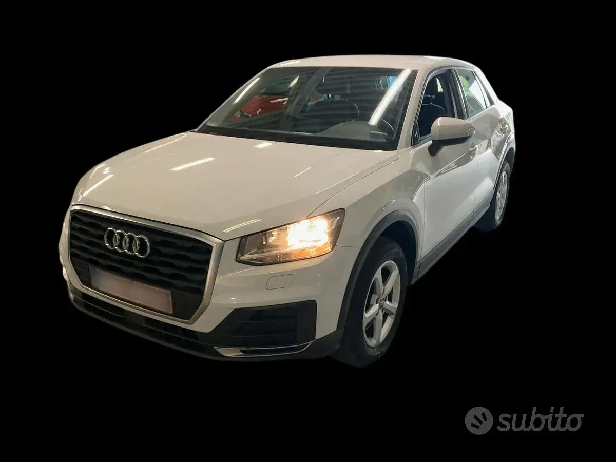Usata Audi Q2 Business 116 CV (85 kW) 2018 Bianco SUV