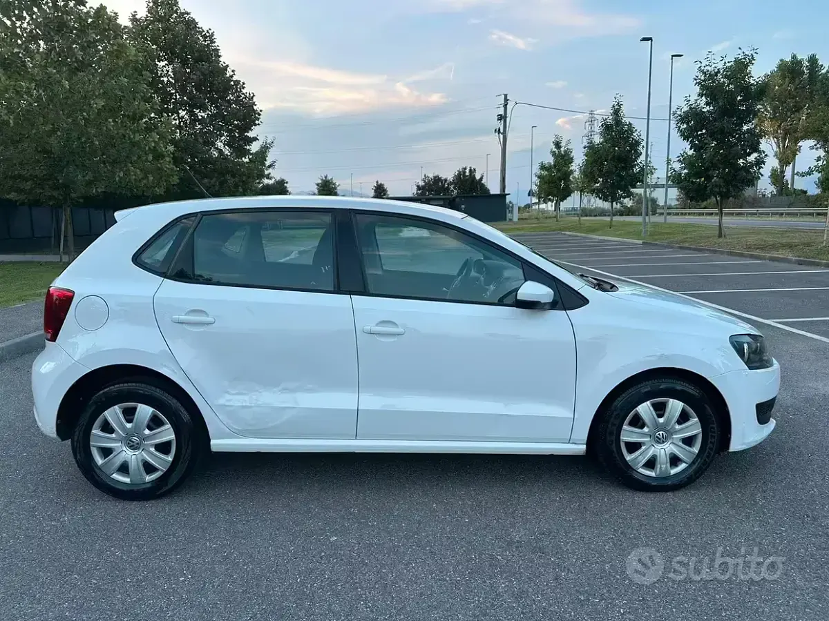 Usata VW Polo 105 CV (77 kW) 2014 Bianco Berlina