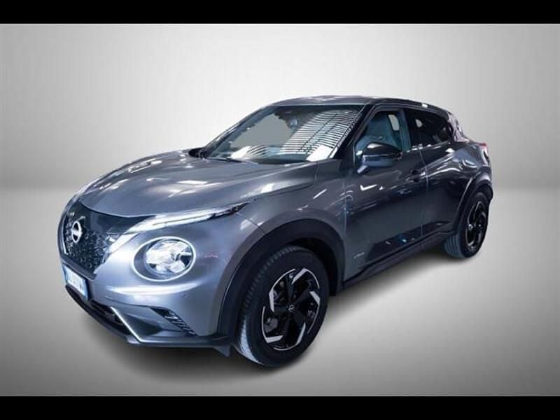 Usata Nissan Juke N-Connecta 2022 Grigio chiaro SUV