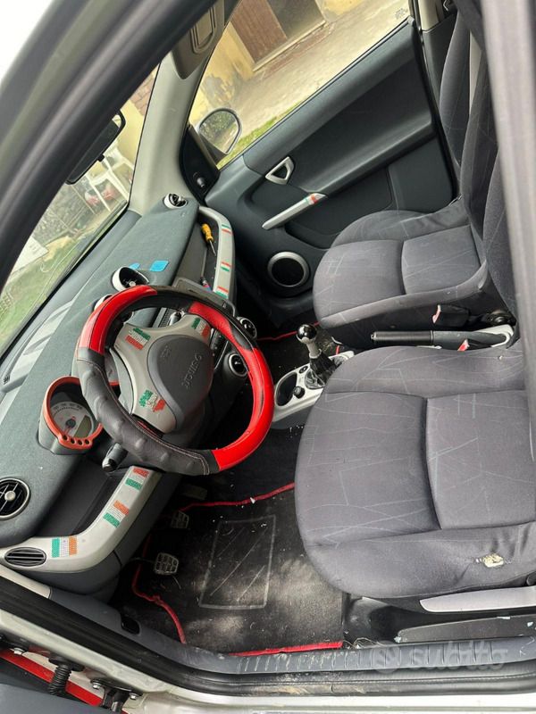 Usata 2006 Smart ForFour Due volumi | 1650 € (Buon prezzo) - Immagine 1/4