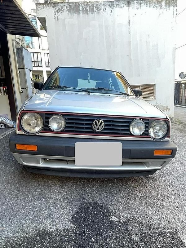 Usata VW Golf II 54 CV (39 kW) 1990 Grigio Utilitaria