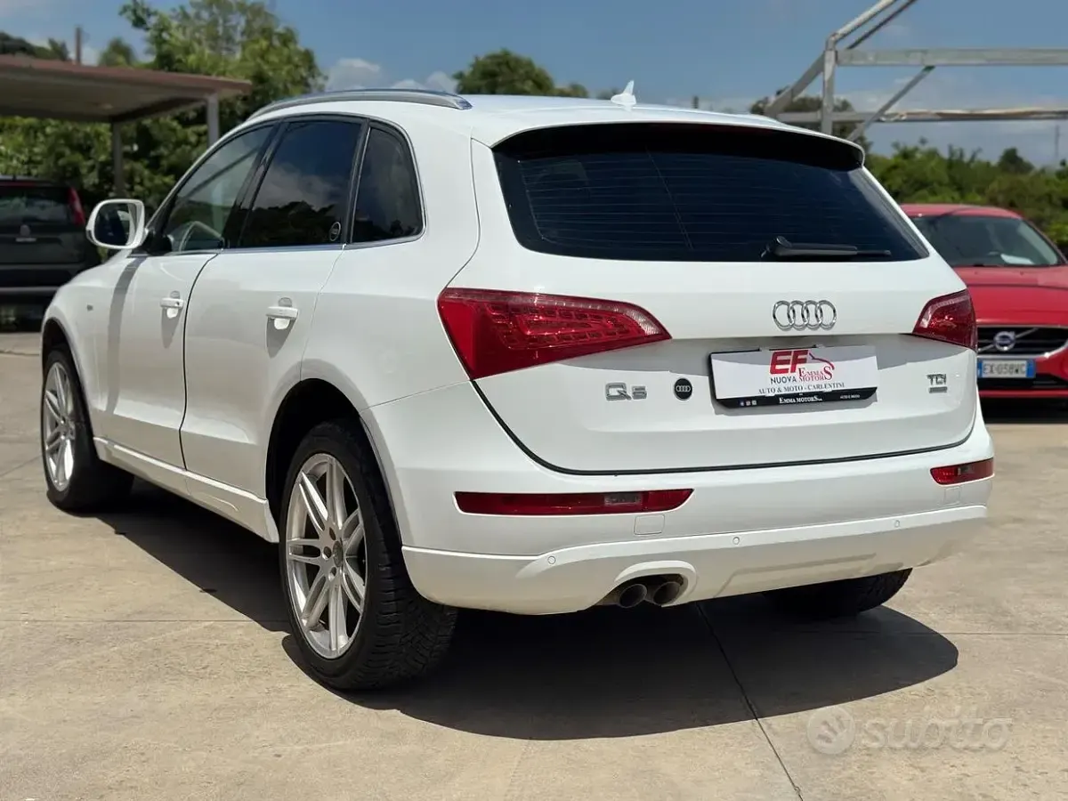 Usata Audi Q5 Advanced Plus 170 CV (125 kW) 2011 Bianco SUV