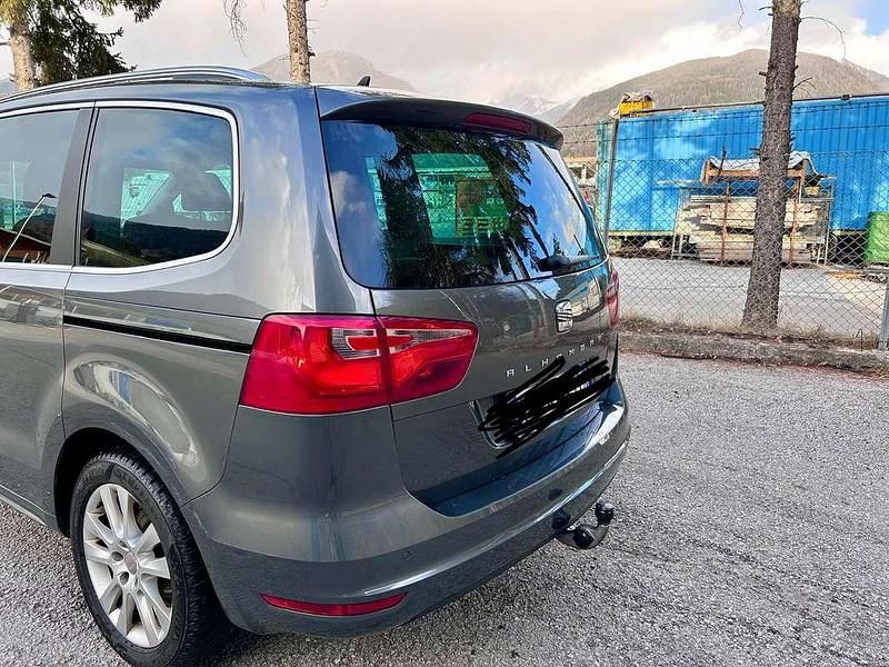Usata Seat Alhambra Style 170 CV (125 kW) 2010 Grigio Monovolume