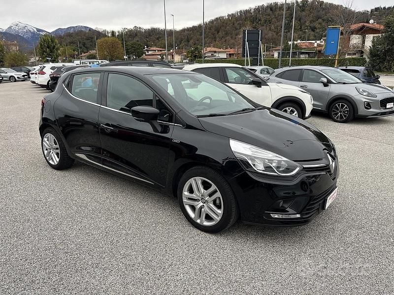 Usata Renault Clio IV 75 CV (55 kW) 2019 Nero Berlina