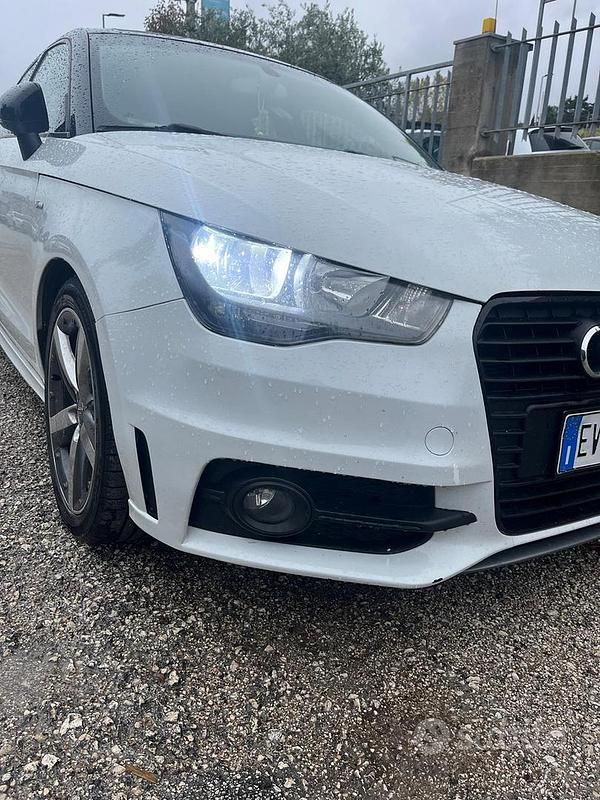 Usata Audi A1 S-Line 90 CV (66 kW) 2013 Bianco Utilitaria