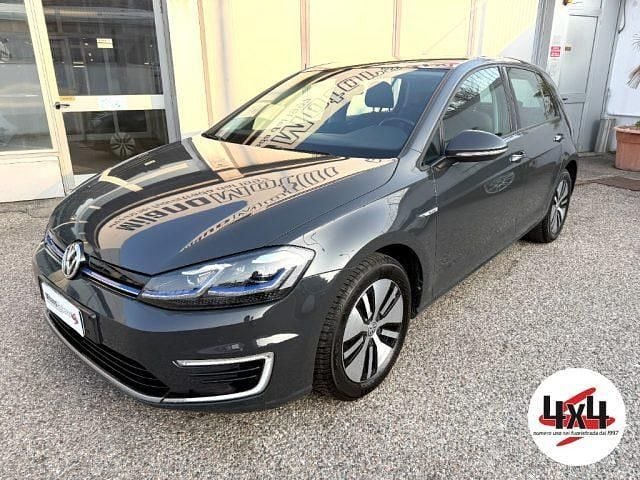 Usata VW e-Golf 100 kW (136 CV) 2020 Grigio scuro Utilitaria