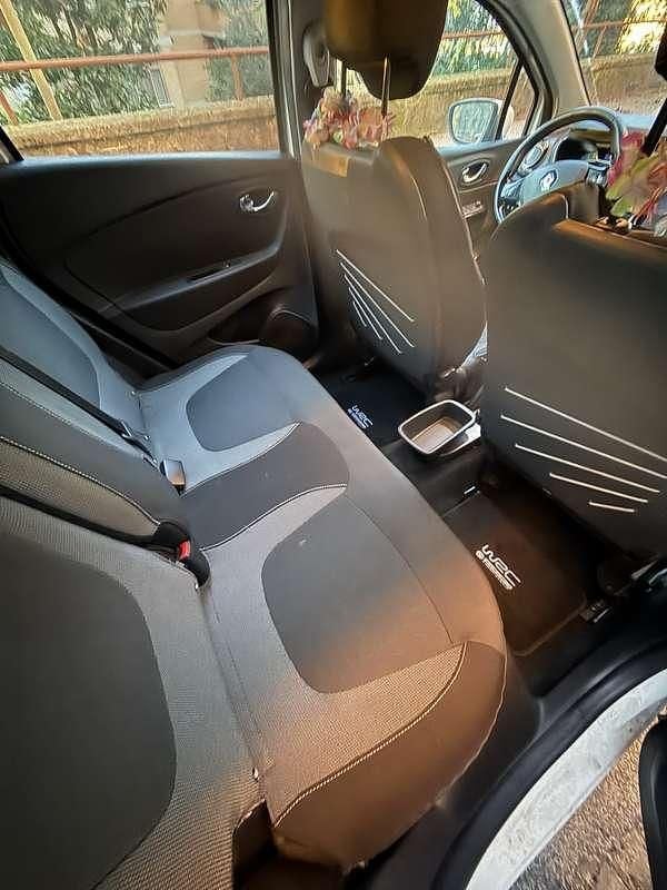 Usata Renault Captur 90 CV (66 kW) 2014 SUV