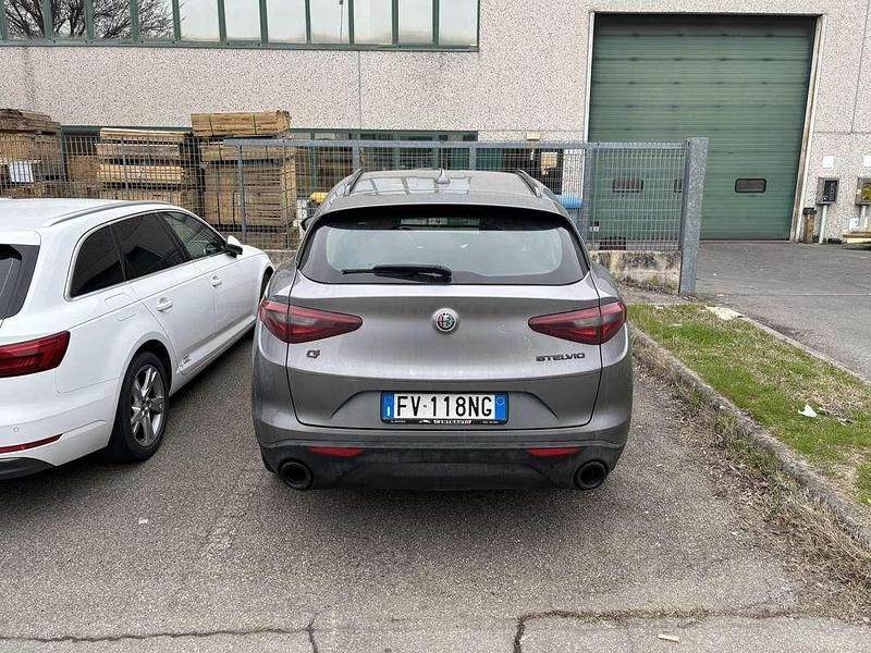 Usata Alfa Romeo Stelvio Executive 209 CV (153 kW) 2019 SUV