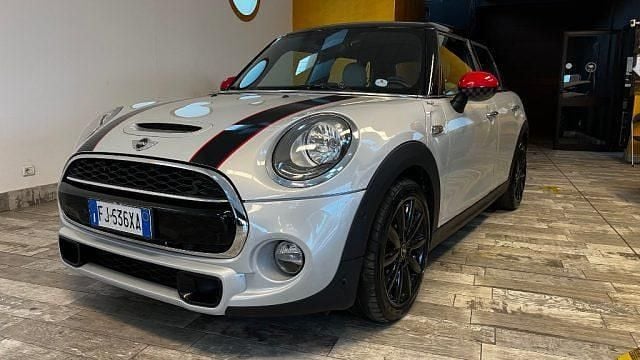 Usata Mini Cooper S Hype 192 CV (141 kW) 2017 Argento Utilitaria