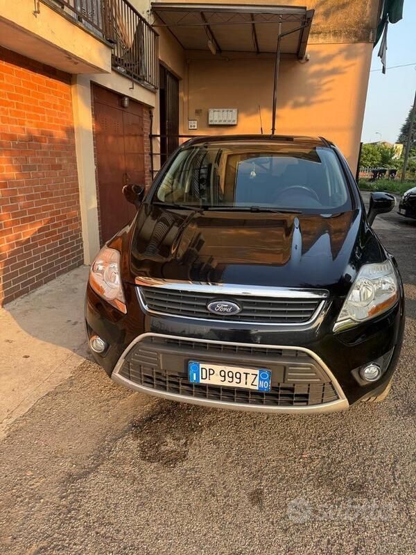 Usado Ford Kuga 136 CV (100 kW) 2008 Negro SUV