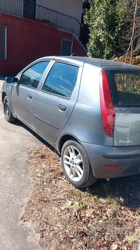 Usata Fiat Punto 2005 Utilitaria