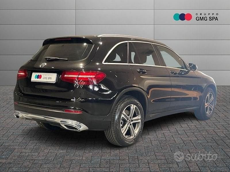 Usata Mercedes GLC250 204 CV (150 kW) 2017 Nero SUV