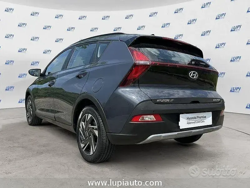 Usata Hyundai Bayon 84 CV (61 kW) 2023 Grigio SUV