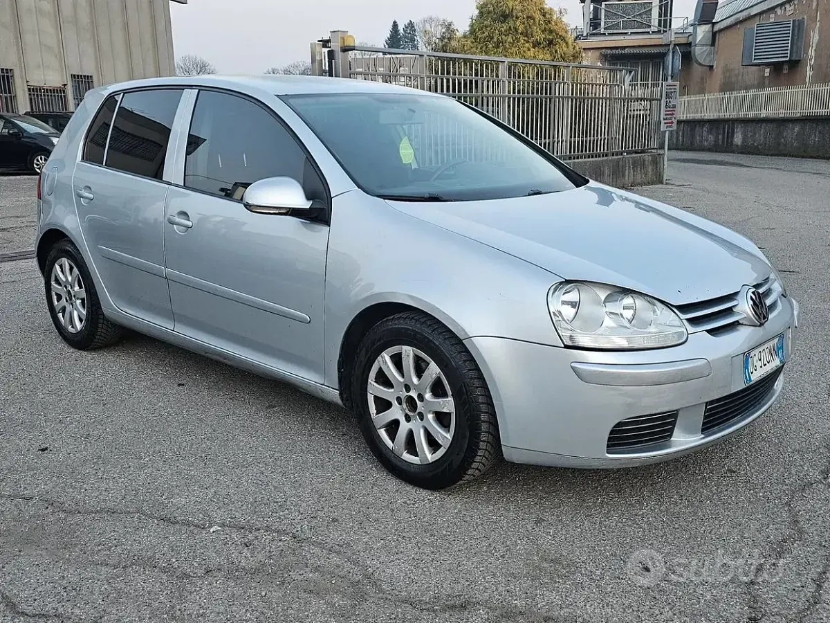 Usata VW Golf 115 CV (84 kW) 2007 Grigio Monovolume