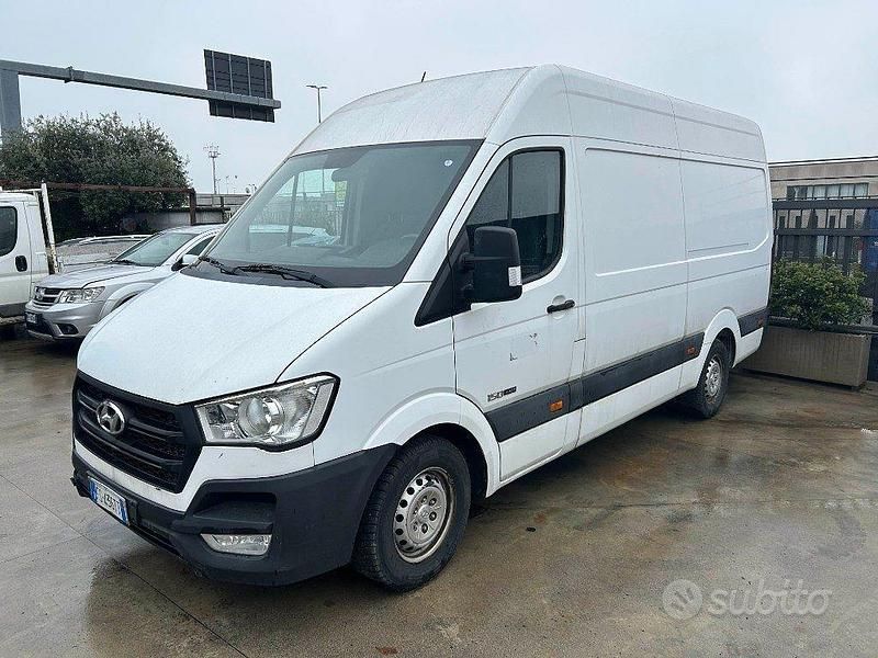 Usata Hyundai H 350 Classic 150 CV (110 kW) 2018 Bianco Furgone
