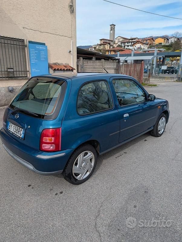 Usata Nissan Micra Comfort 60 CV (44 kW) 2002 Blu Utilitaria