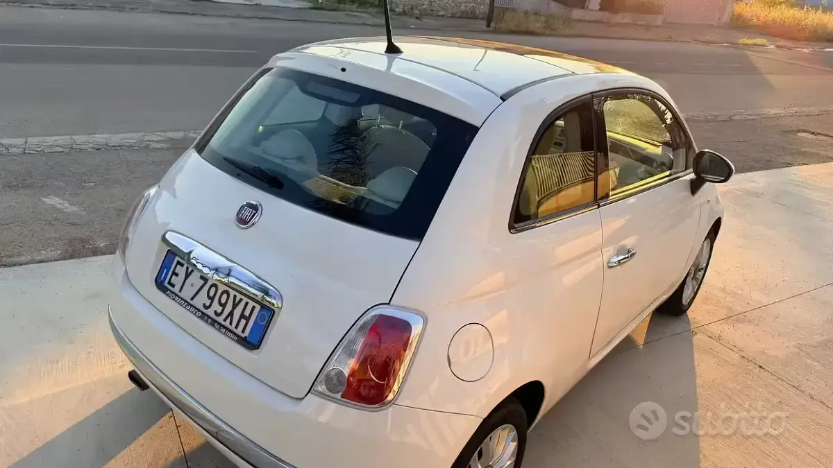 Usata Fiat 500 Lounge 69 CV (50 kW) 2015 Bianco Berlina