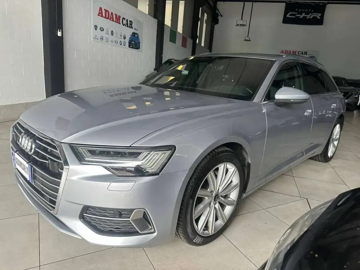 Usata Audi A6 Business 163 CV (119 kW) 2022 Argento Station wagon