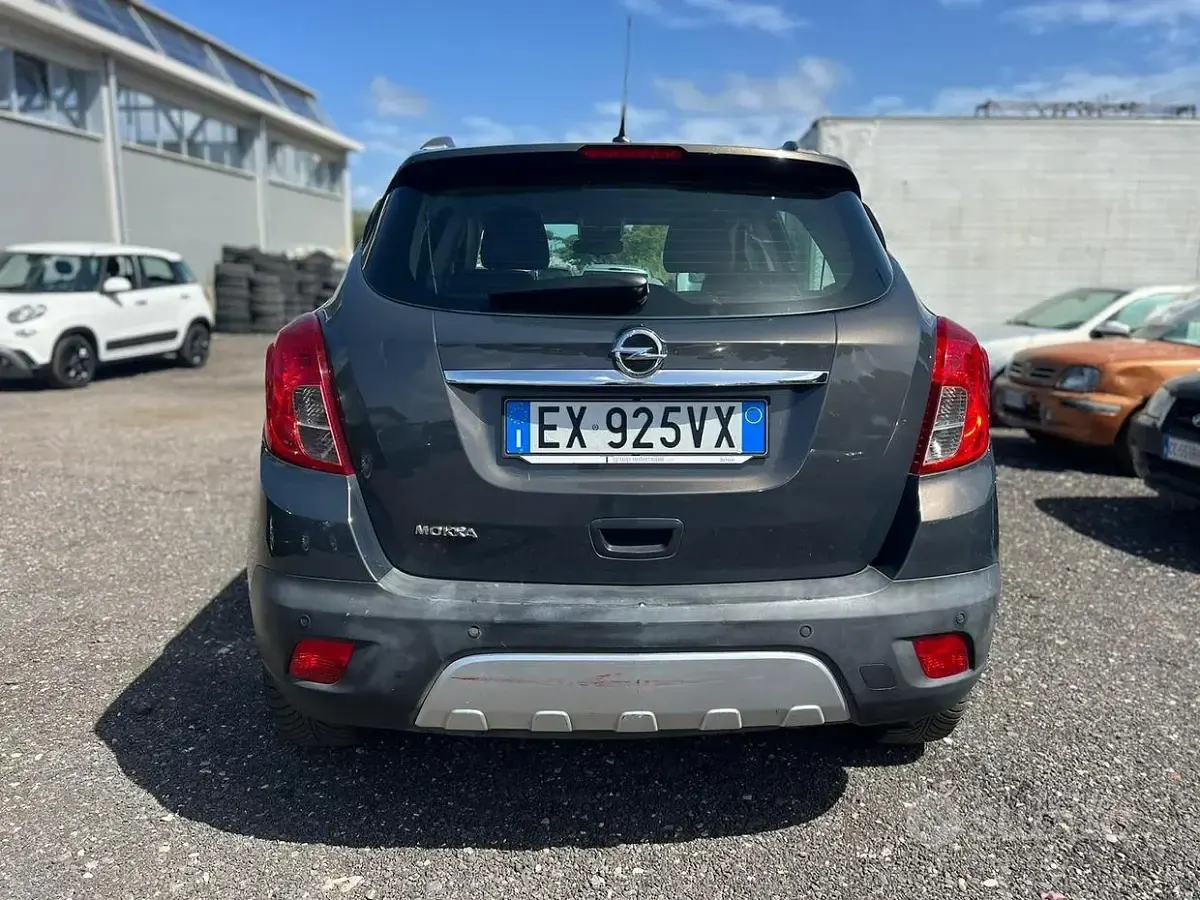 Usata Opel Mokka 116 CV (85 kW) 2014 Nero SUV