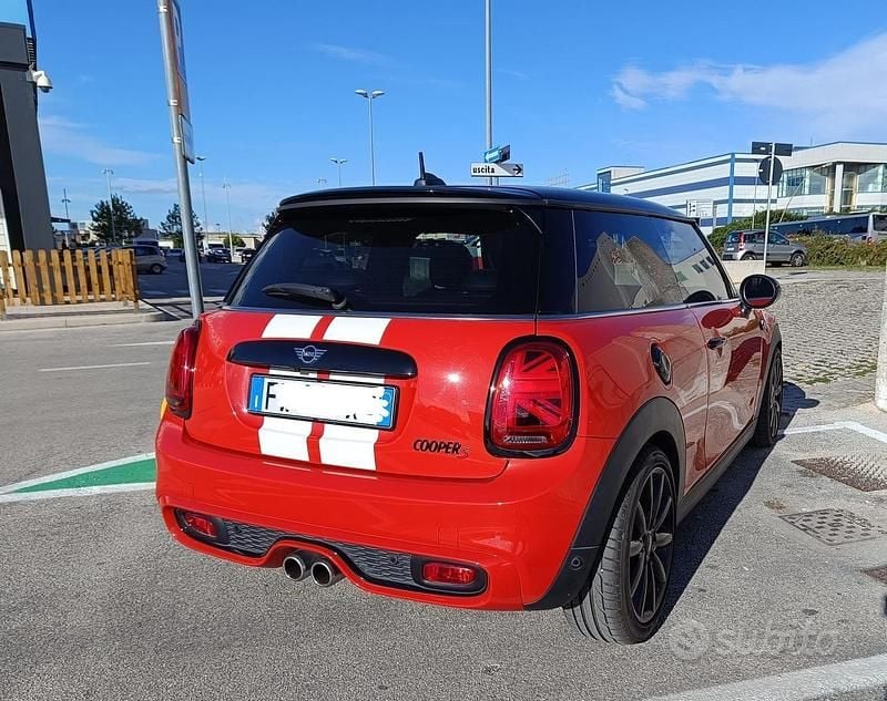 Usata Mini Cooper S Hype 192 CV (141 kW) 2019 Rosso Utilitaria