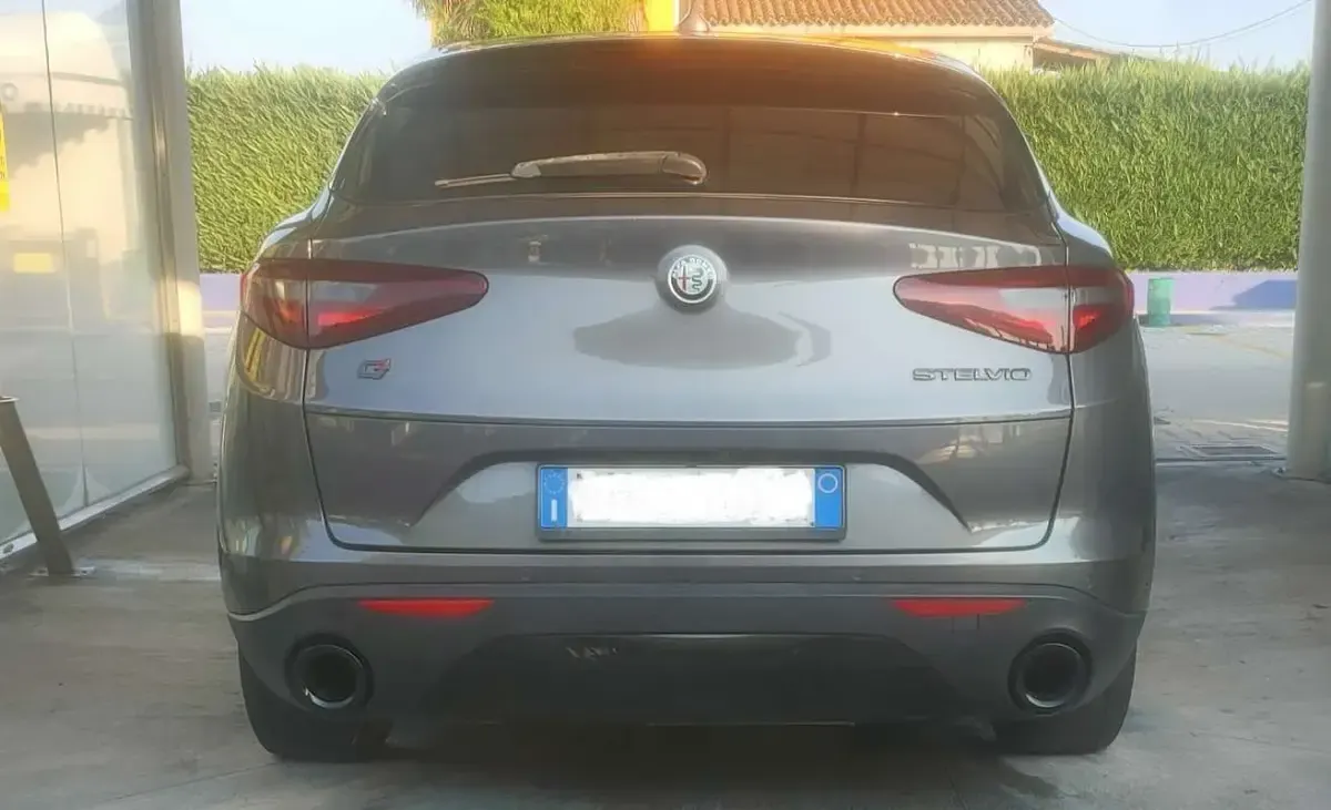 Usata Alfa Romeo Stelvio Super 150 CV (110 kW) 2018 SUV
