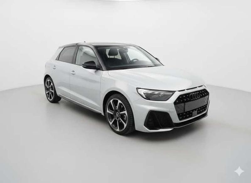 Usata Audi A1 Black Edition 116 CV (85 kW) 2025 Argento cavo met tetto nero Berlina