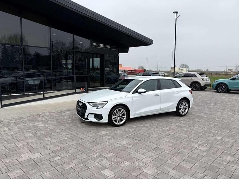 Usata Audi A3 116 CV (85 kW) 2022 Bianco Berlina