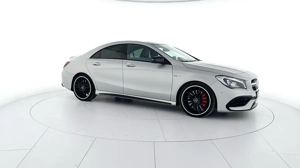 Usata Mercedes CLA45 AMG AMG 381 CV (280 kW) 2019 Argento Coupé