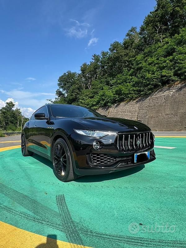 Usata Maserati Levante 350 CV (257 kW) 2019 Nero SUV