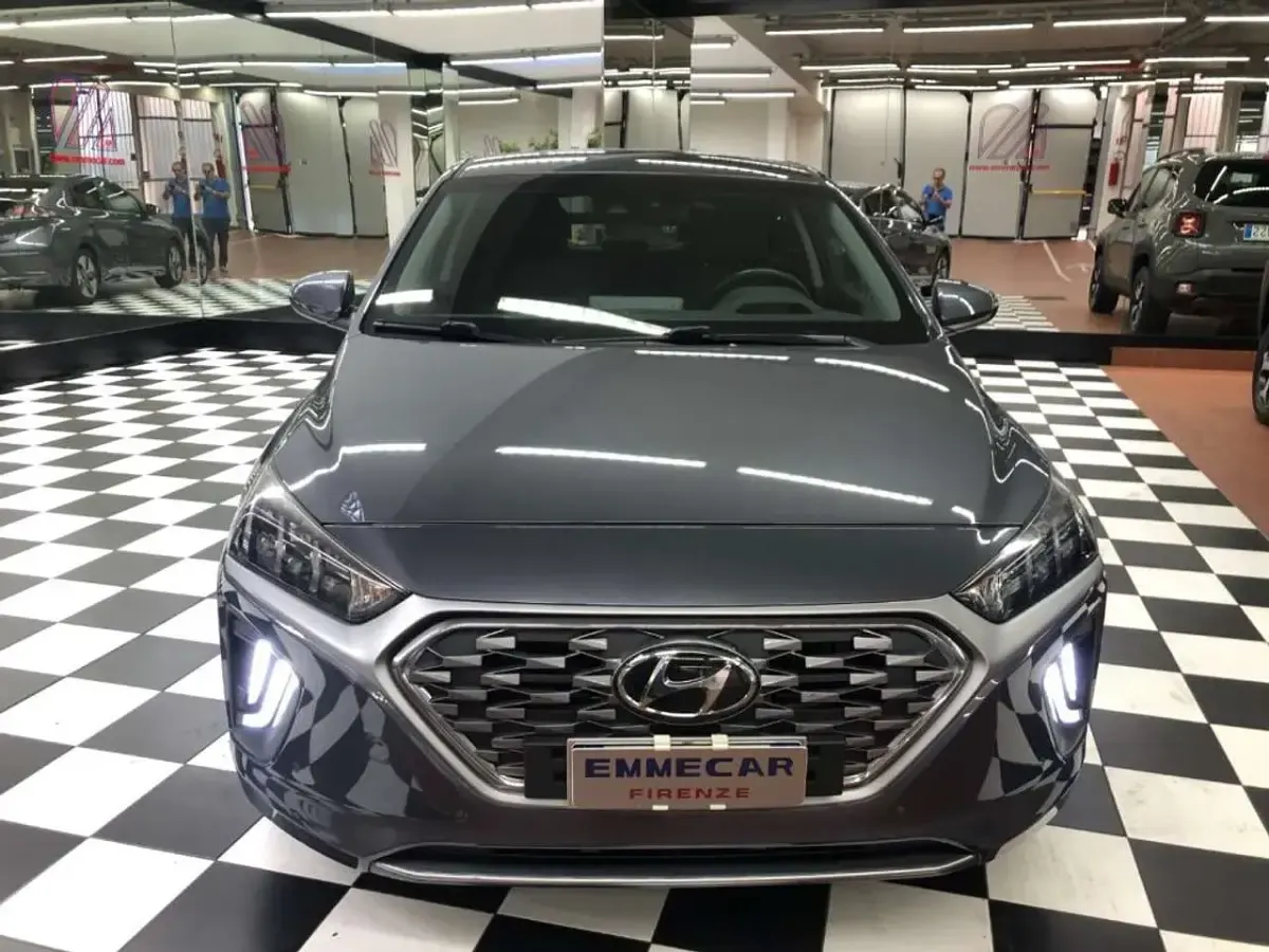 Usata Hyundai Ioniq Prime 105 CV (77 kW) 2019 Antracite Utilitaria