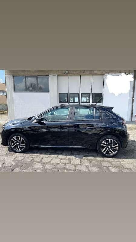 Usata Peugeot 208 Active 75 CV (55 kW) 2023 Utilitaria