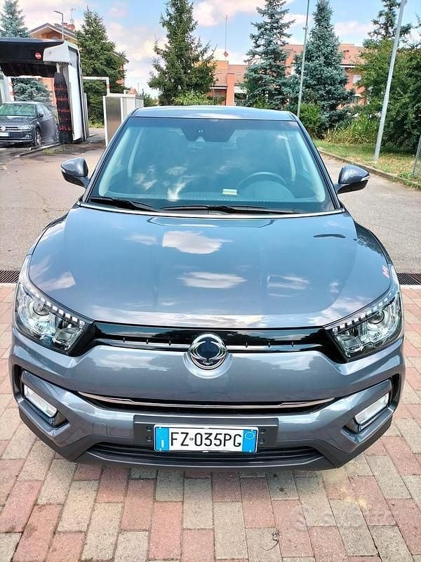 Grigio Usata 2019 Ssangyong (KGM) Tivoli SUV | 10.800 € (Ottimo prezzo) - Immagine 1/4