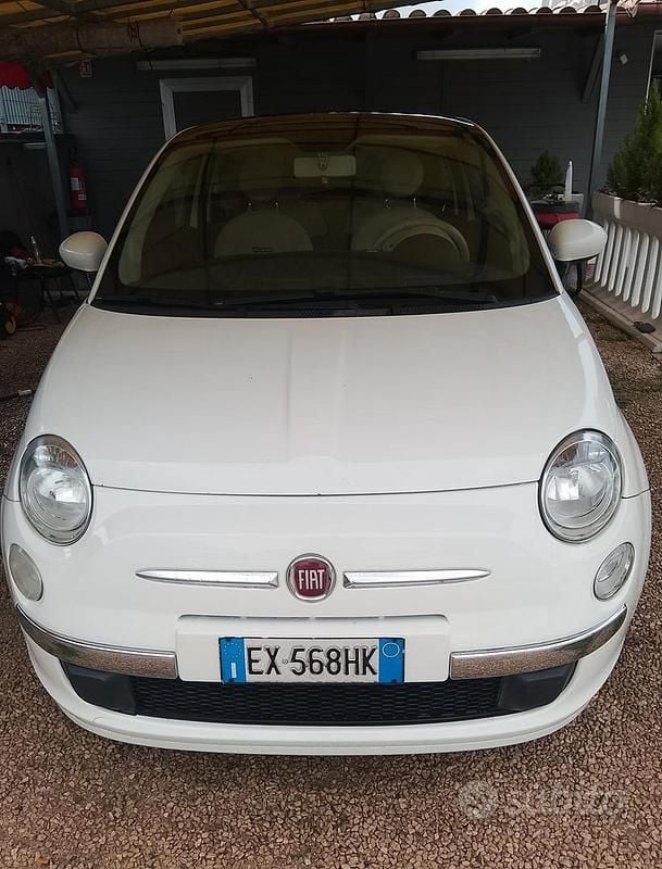 Bianco Usata 2014 Fiat 500 Lounge Tre volumi | 5800 € (Ottimo prezzo) - Immagine 1/4