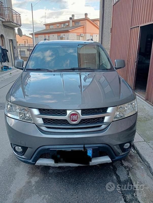 Usata Fiat Freemont 2011 Grigio SUV
