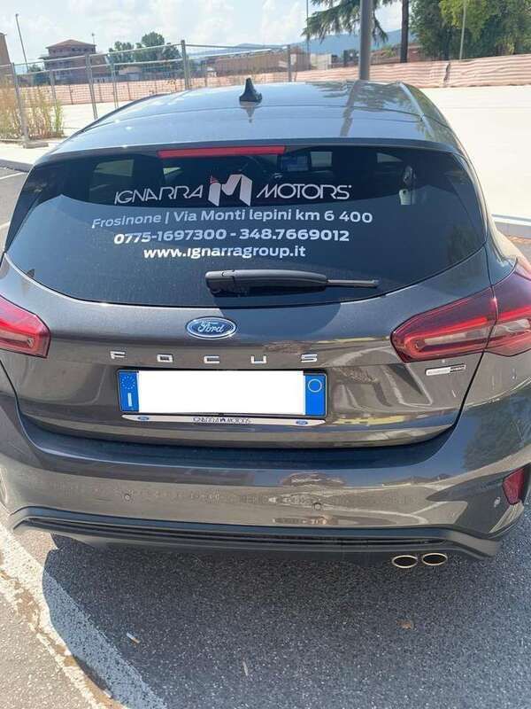 Usata Ford Focus ST-Line 125 CV (91 kW) 2022 Grigio Berlina