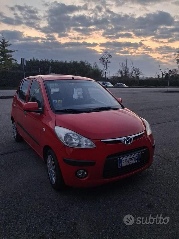 Usata Hyundai i10 2009 Rosso Utilitaria