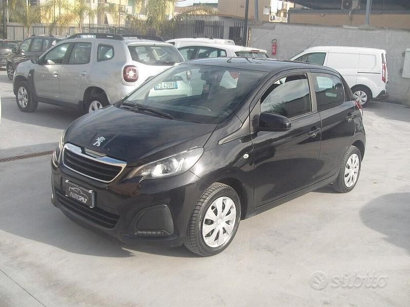 Usata Peugeot 108 Active Top 69 CV (50 kW) 2016 Nero Berlina