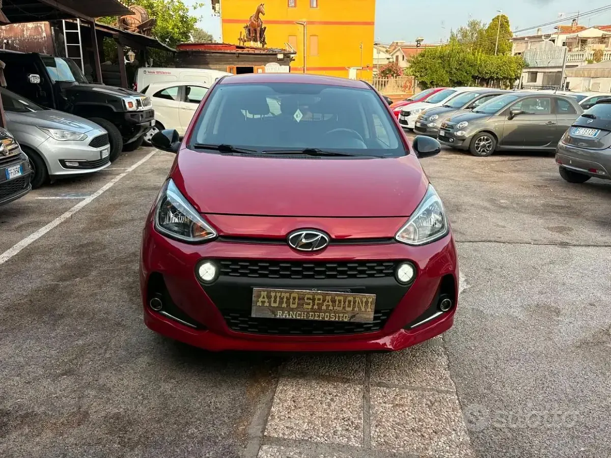 Usata Hyundai i10 Prime 67 CV (49 kW) 2019 Rosso Utilitaria