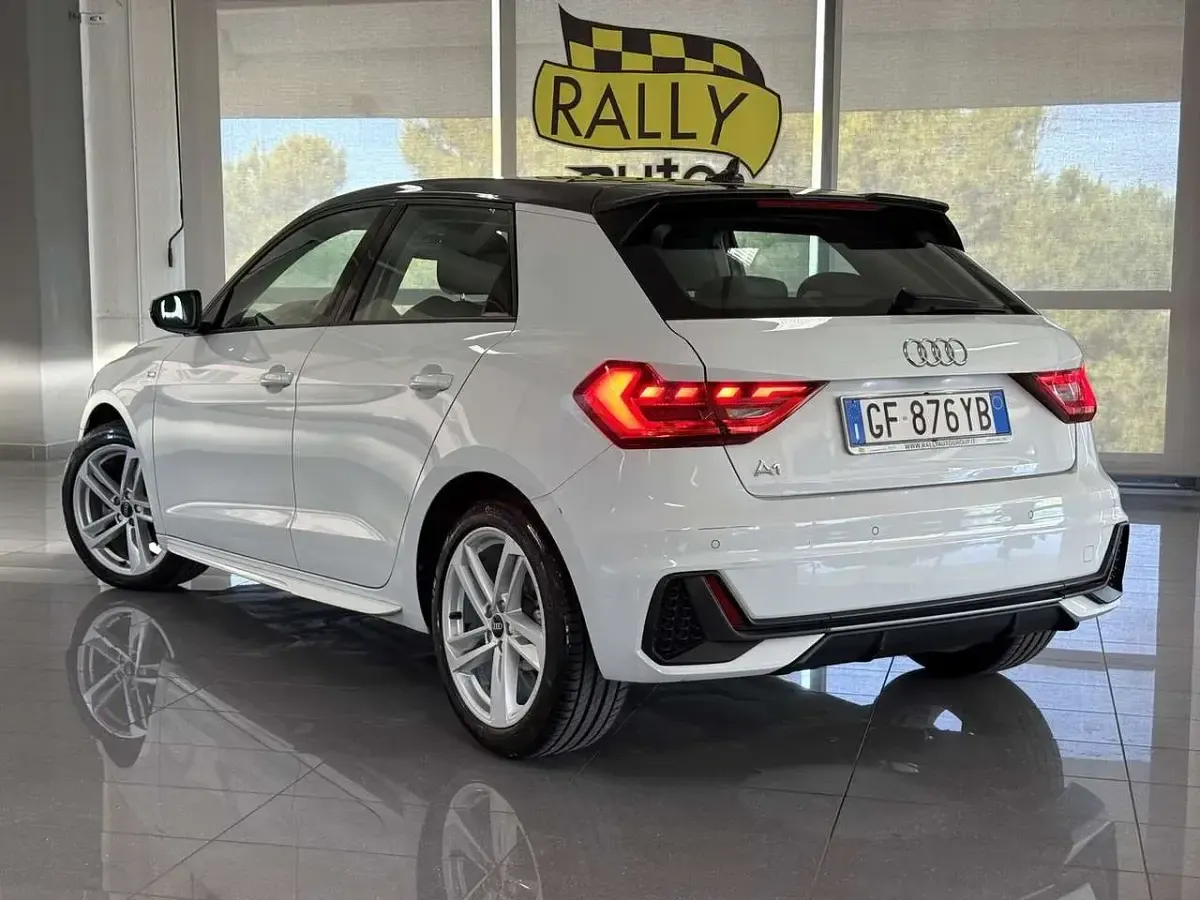 Usata Audi A1 S-Line 110 CV (80 kW) 2021 Bianco SUV