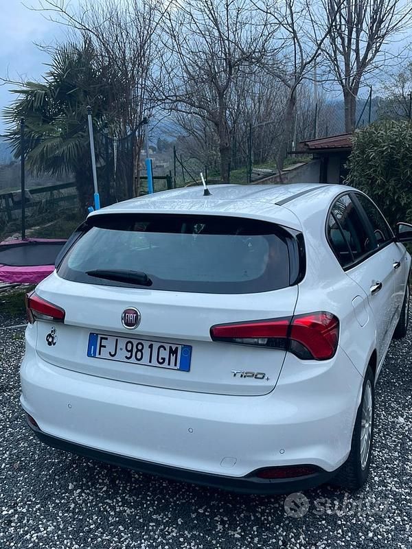 Usata Fiat Tipo 120 CV (88 kW) 2015 Berlina