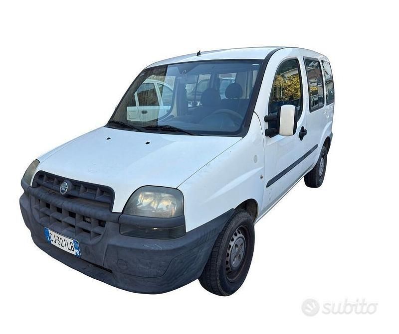 Usata Fiat Doblò 63 CV (46 kW) 2003 Bianco Monovolume