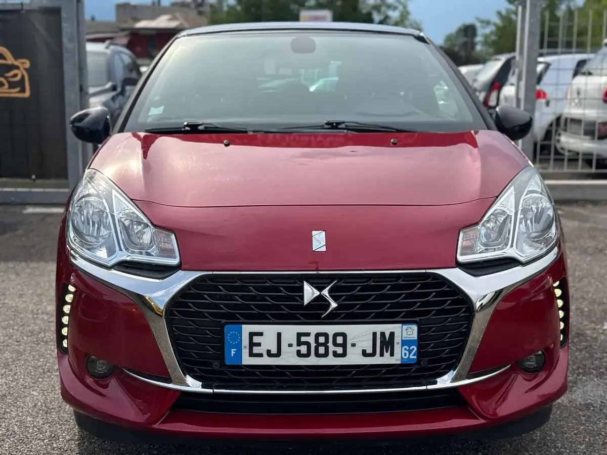 Usata Citroën DS3 Sport Chic 110 CV (80 kW) 2017 Rosso Berlina