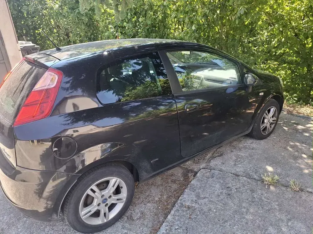 Usata Fiat Grande Punto 75 CV (55 kW) 2006 Utilitaria
