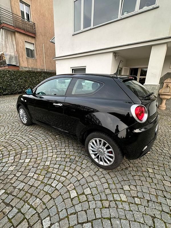 Usata Alfa Romeo MiTo 95 CV (69 kW) 2016 Nero Utilitaria