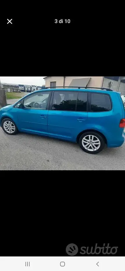 Usata VW Touran Trendline 105 CV (77 kW) 2011 Verde Monovolume