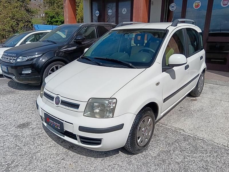 Usata Fiat Panda Dynamic 75 CV (55 kW) 2012 Bianco Utilitaria