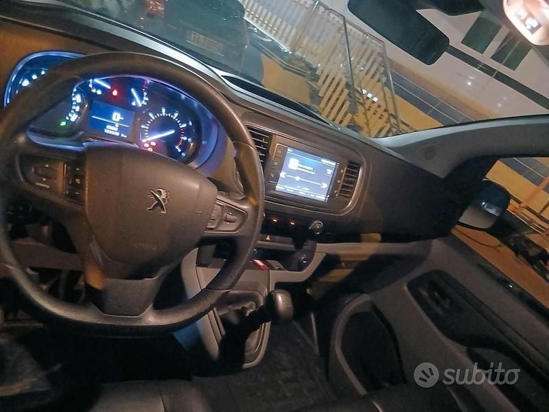 Usata Peugeot Expert 150 CV (110 kW) 2020 Bianco Furgone