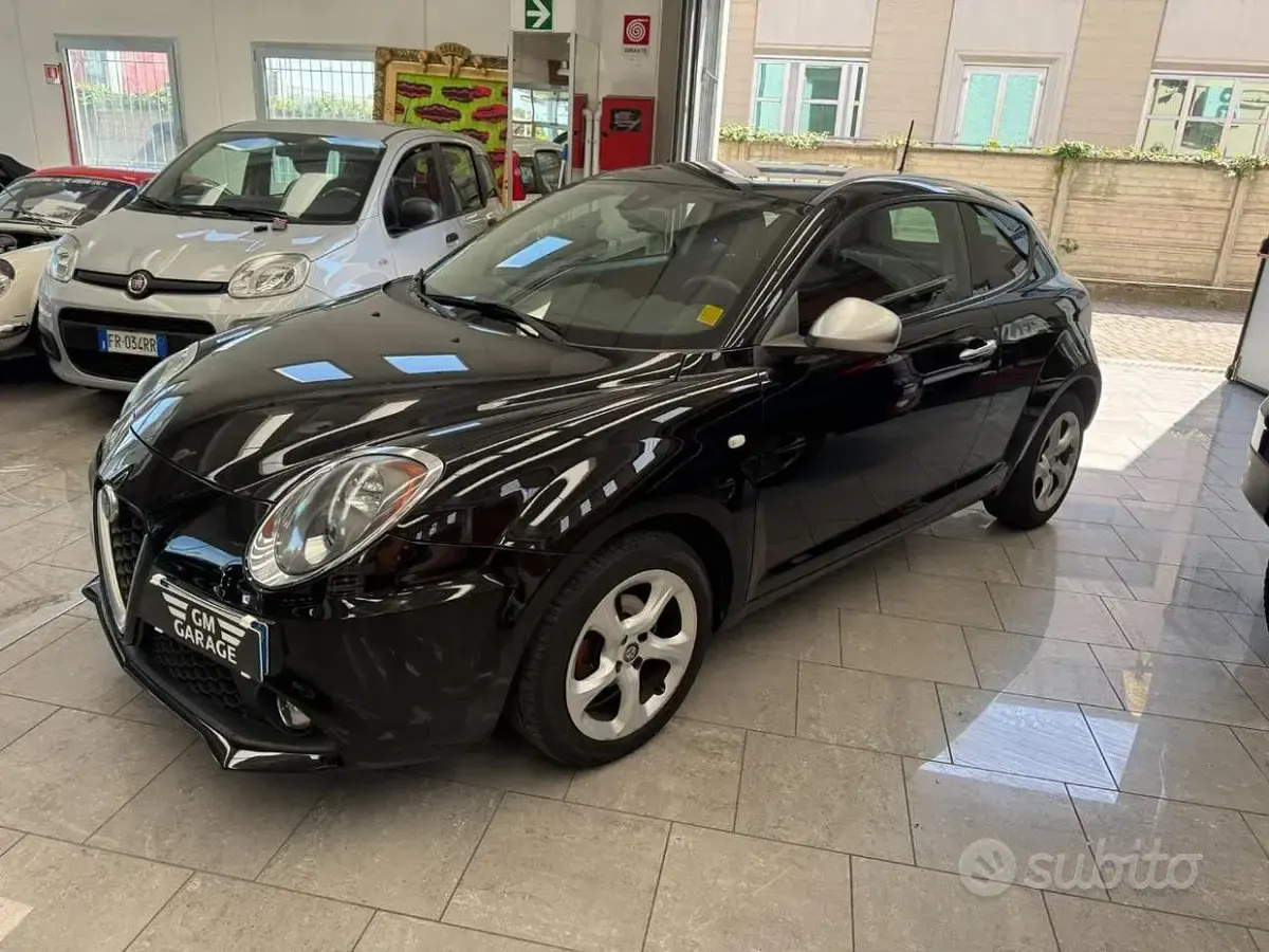 Second-hand Alfa Romeo MiTo 78 CP (57 kW) 2018 Negru Hatchback